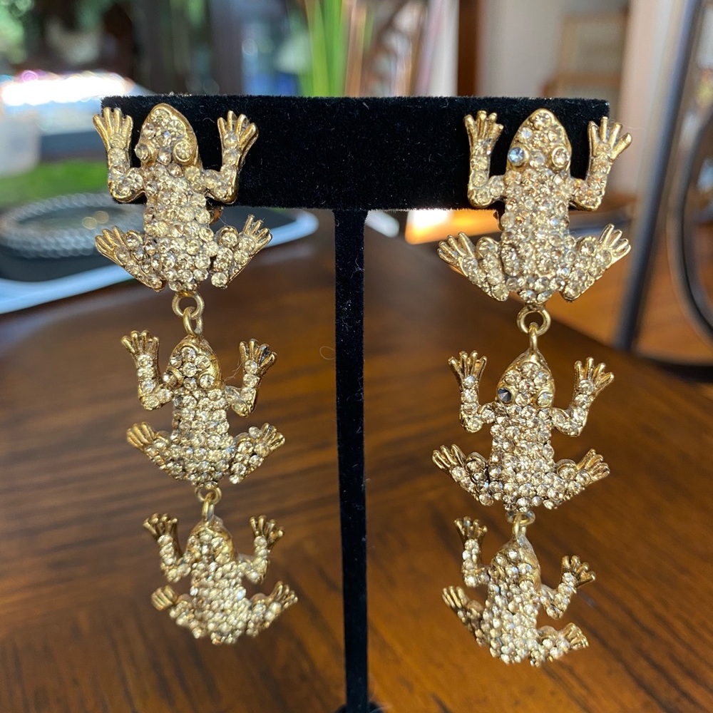 THELMA DEUTSCH EARRINGS: Adorable 80’s Climbing Frogs copper rhinestone dangle